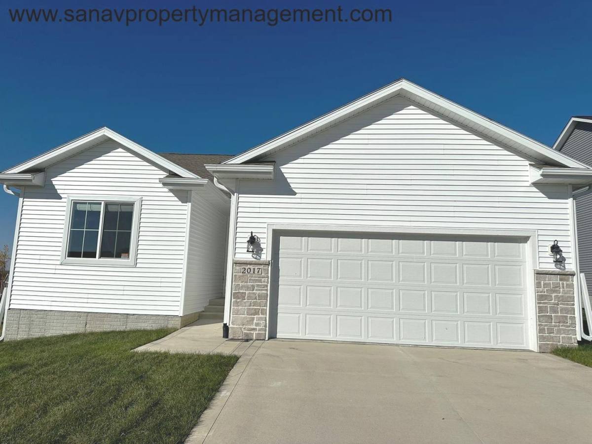 House for rent at 2017 Waller Ave, Norwalk, IA 50211