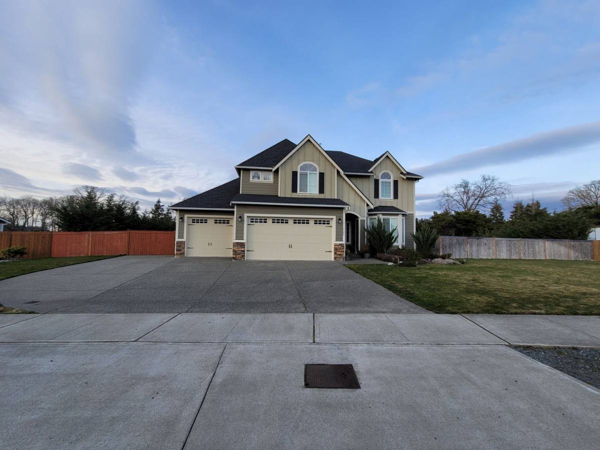 House for rent at 3305 291st St S, Roy, WA 98580