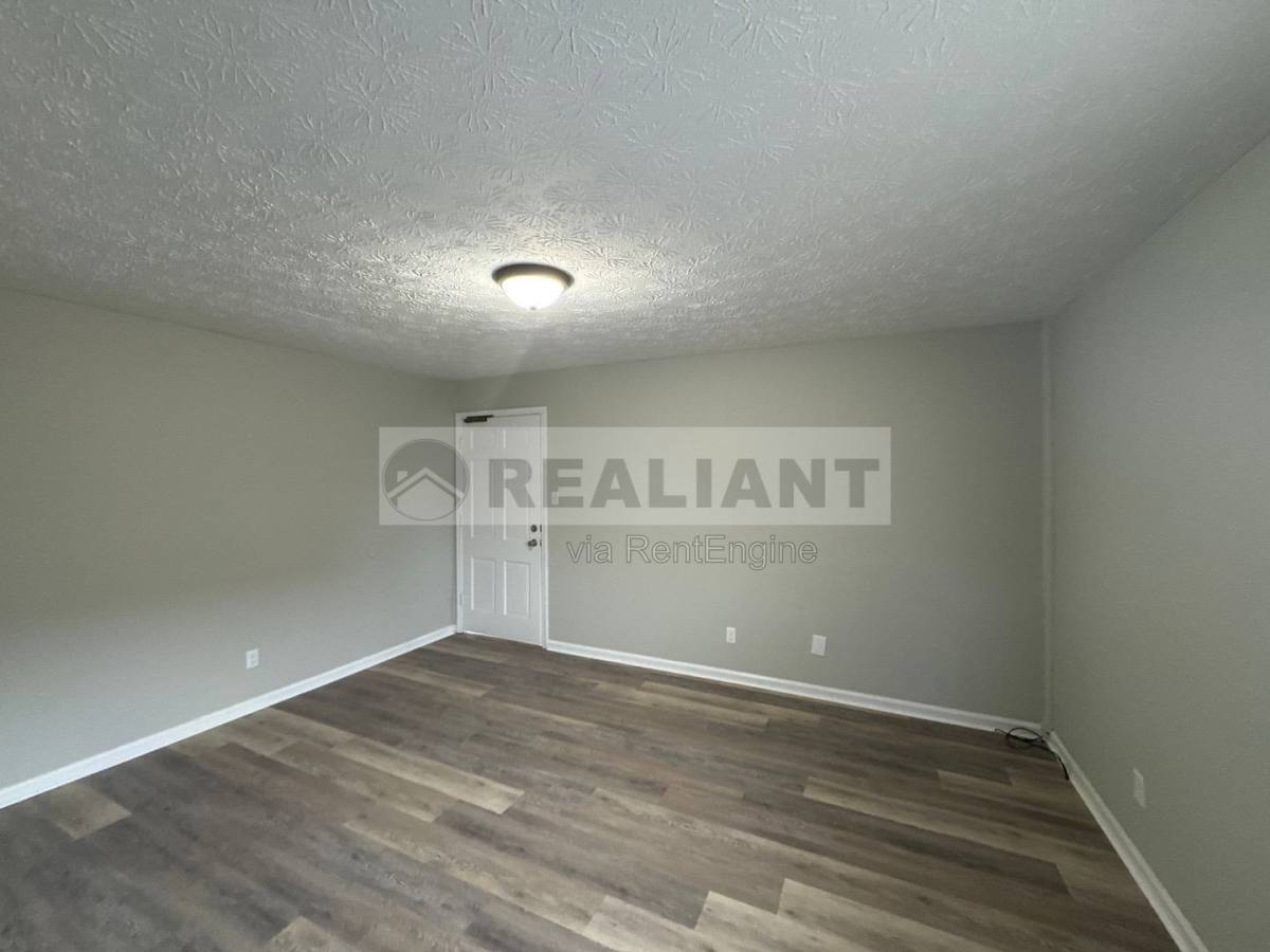 Apartment for rent at 2069 Fontaine Rd #10, Lexington, KY 40502