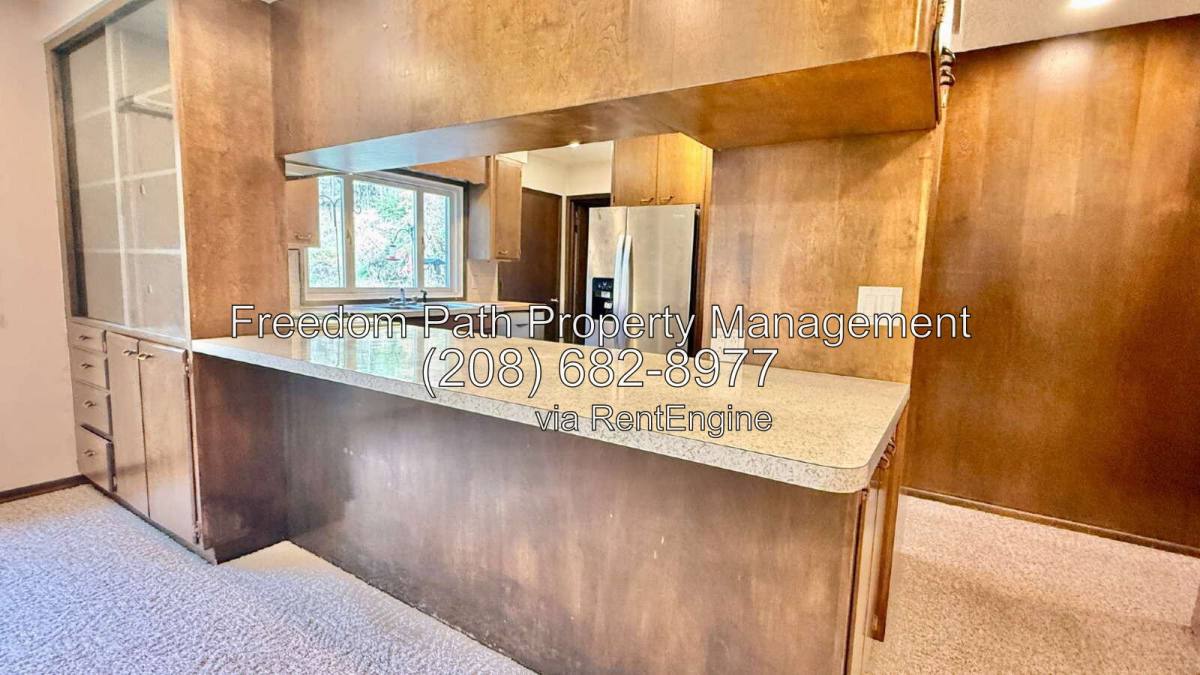 1554 Lignite Rd, Sagle, ID 83860 - House for Rent - Image 5