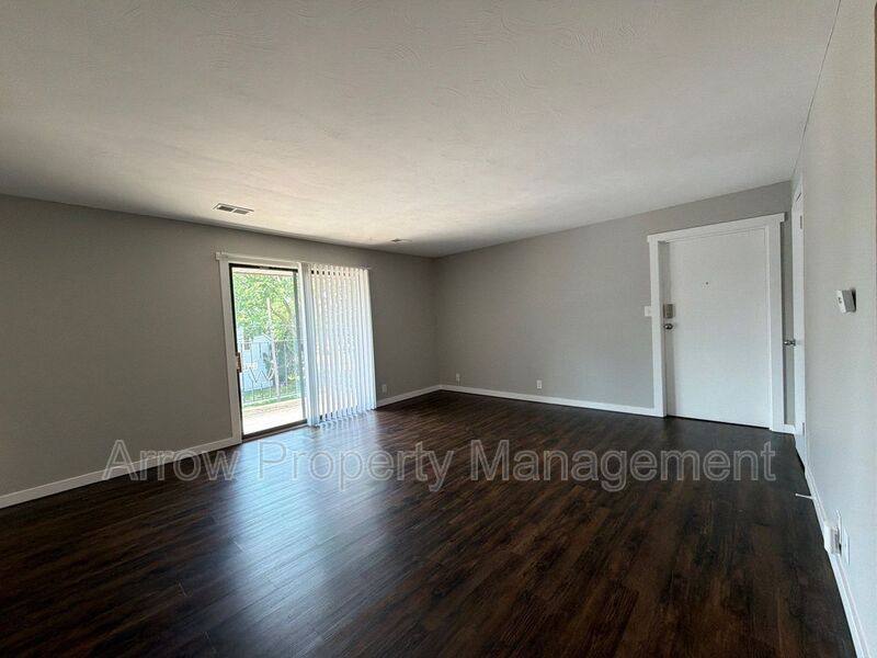 Apartment for rent at 440 Moffitt St #2, Seward, NE 68434