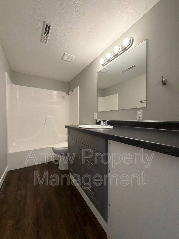 Apartment for rent at 440 Moffitt St #2, Seward, NE 68434