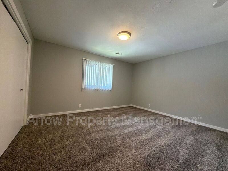 Apartment for rent at 440 Moffitt St #2, Seward, NE 68434