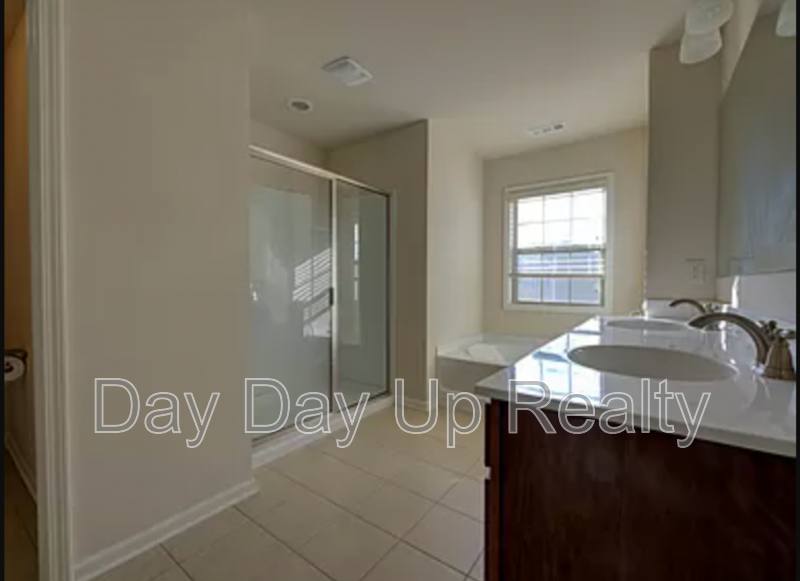 House for rent at 4769 Bogan Meadows Dr, Buford, GA 30519