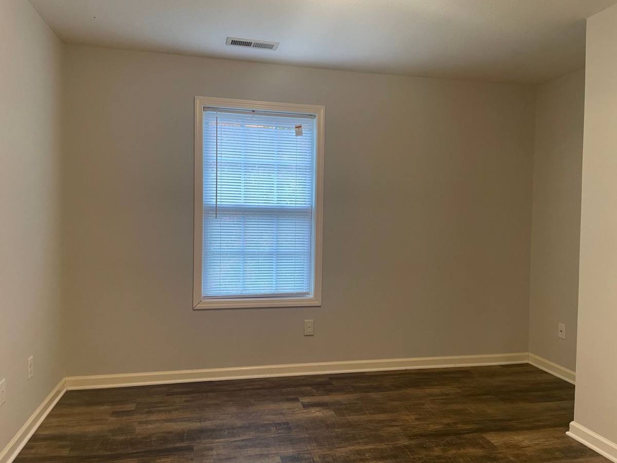 348 Upper Stone Ave #B, Bowling Green, KY 42101 - Townhouse for Rent - Image 9