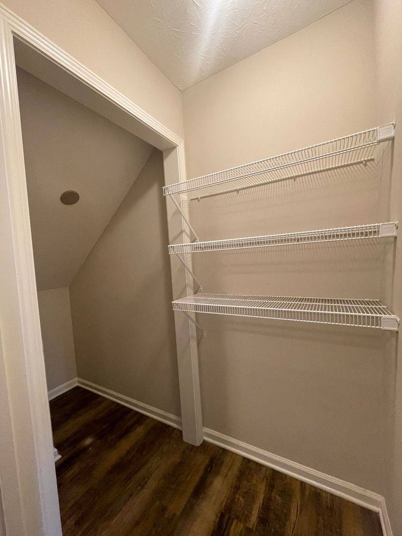 348 Upper Stone Ave #B, Bowling Green, KY 42101 - Townhouse for Rent - Image 3