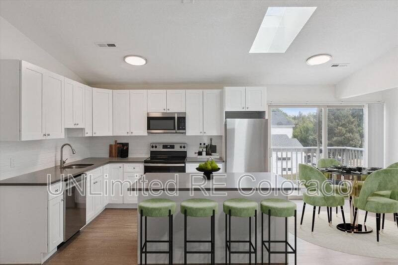 Apartment for rent at 7 Cantril St #Q, Castle Rock, CO 80104