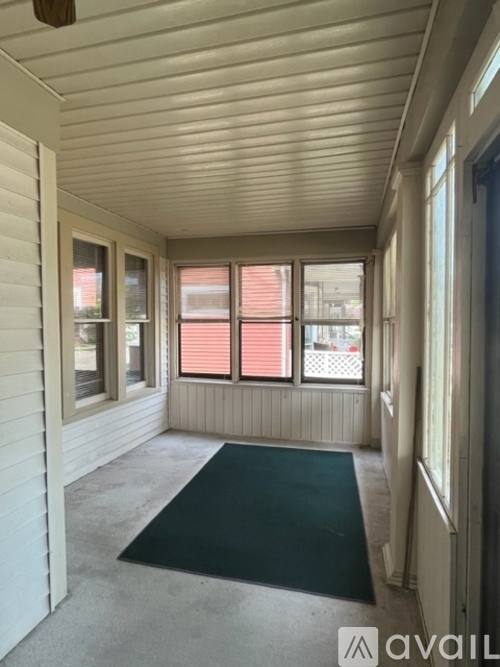 House for rent at 1522 Thurston Ave, Racine, WI 53405