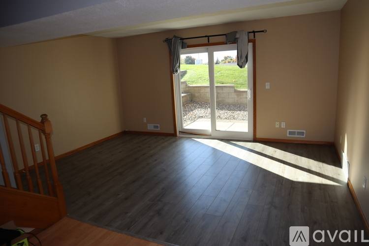 Townhouse for rent at 3252 Dodd Lane, St. Paul, MN 55121