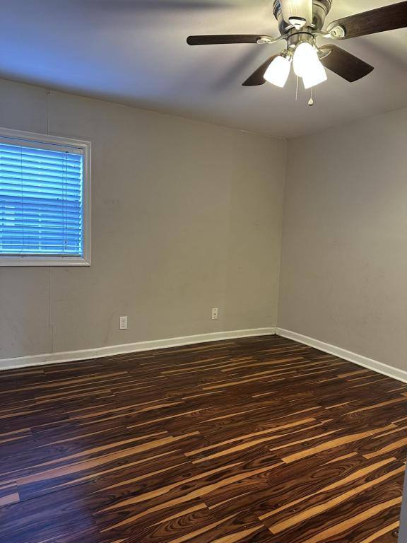 Apartment for rent at 1704 Avondale St, Victoria, TX 77901