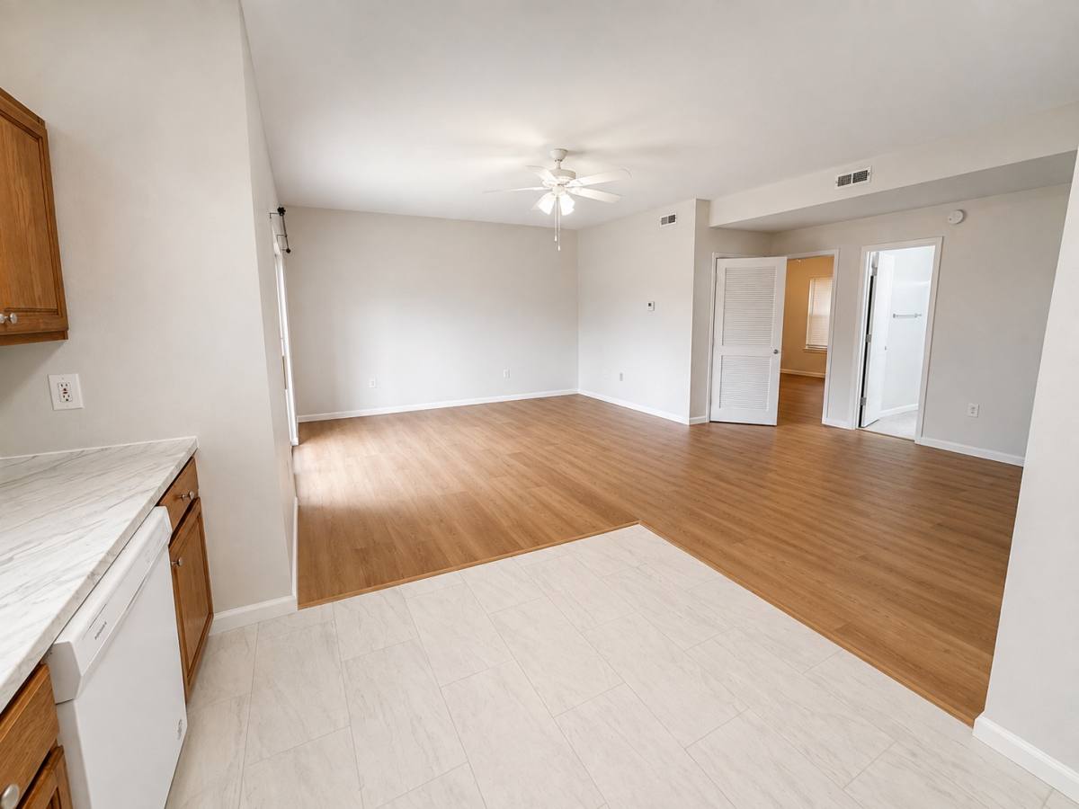 Apartment for rent at 425 Thornton St, Leavenworth, KS 66048