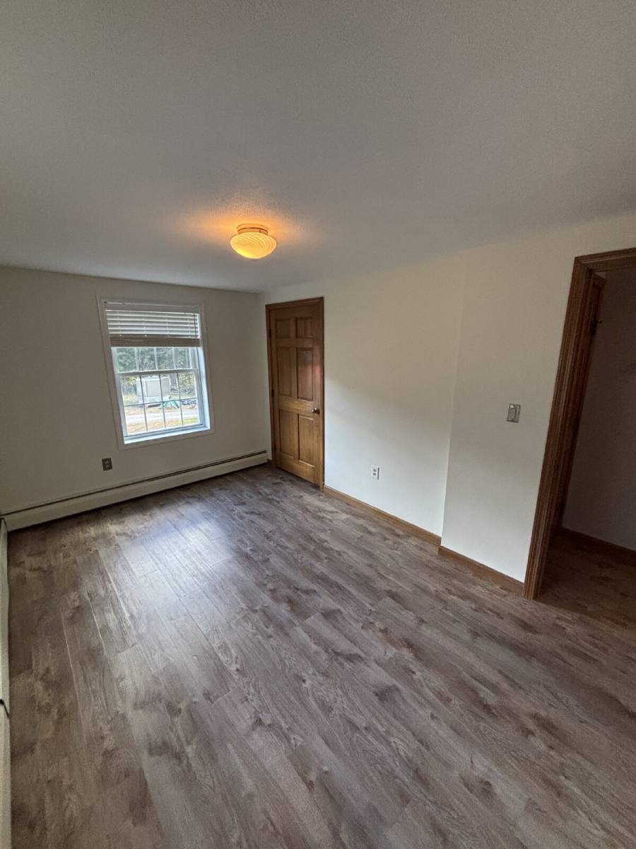 House for rent at 26 Thornton Rd W, Merrimack, NH 03054
