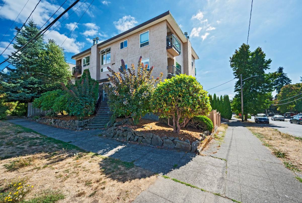 Apartment for rent at Wallingford 7, 1201 N 44th St, Seattle, WA 98103