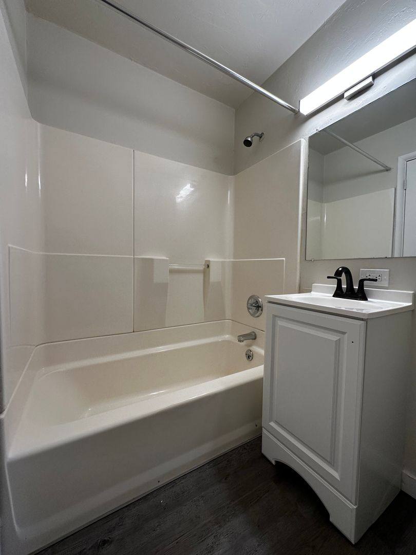 125 Bader St, Green Bay, WI 54302 - Apartment for Rent - Image 7