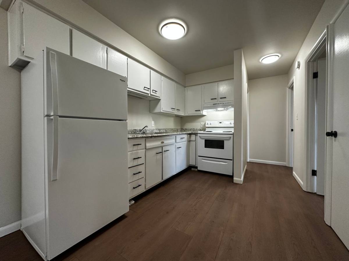 125 Bader St, Green Bay, WI 54302 - Apartment for Rent - Image 1