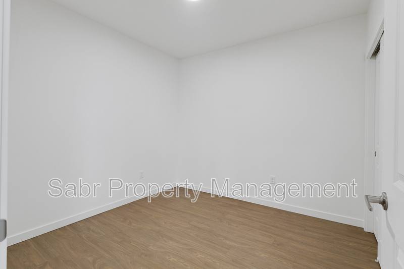 Apartment for rent at 9917 NE 13th Ave, Vancouver, WA 98686