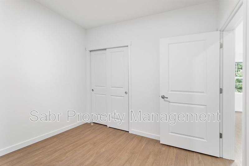 Apartment for rent at 9917 NE 13th Ave, Vancouver, WA 98686