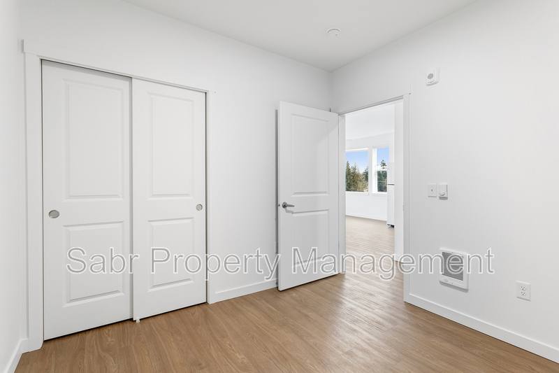 Apartment for rent at 9917 NE 13th Ave, Vancouver, WA 98686