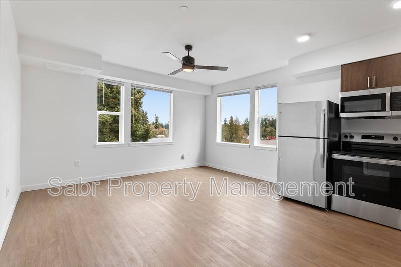 Apartment for rent at 9917 NE 13th Ave, Vancouver, WA 98686
