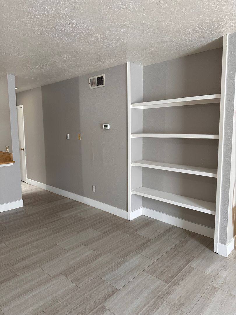 Apartment for rent at 1518 W Calle Sur, Hobbs, NM 88240