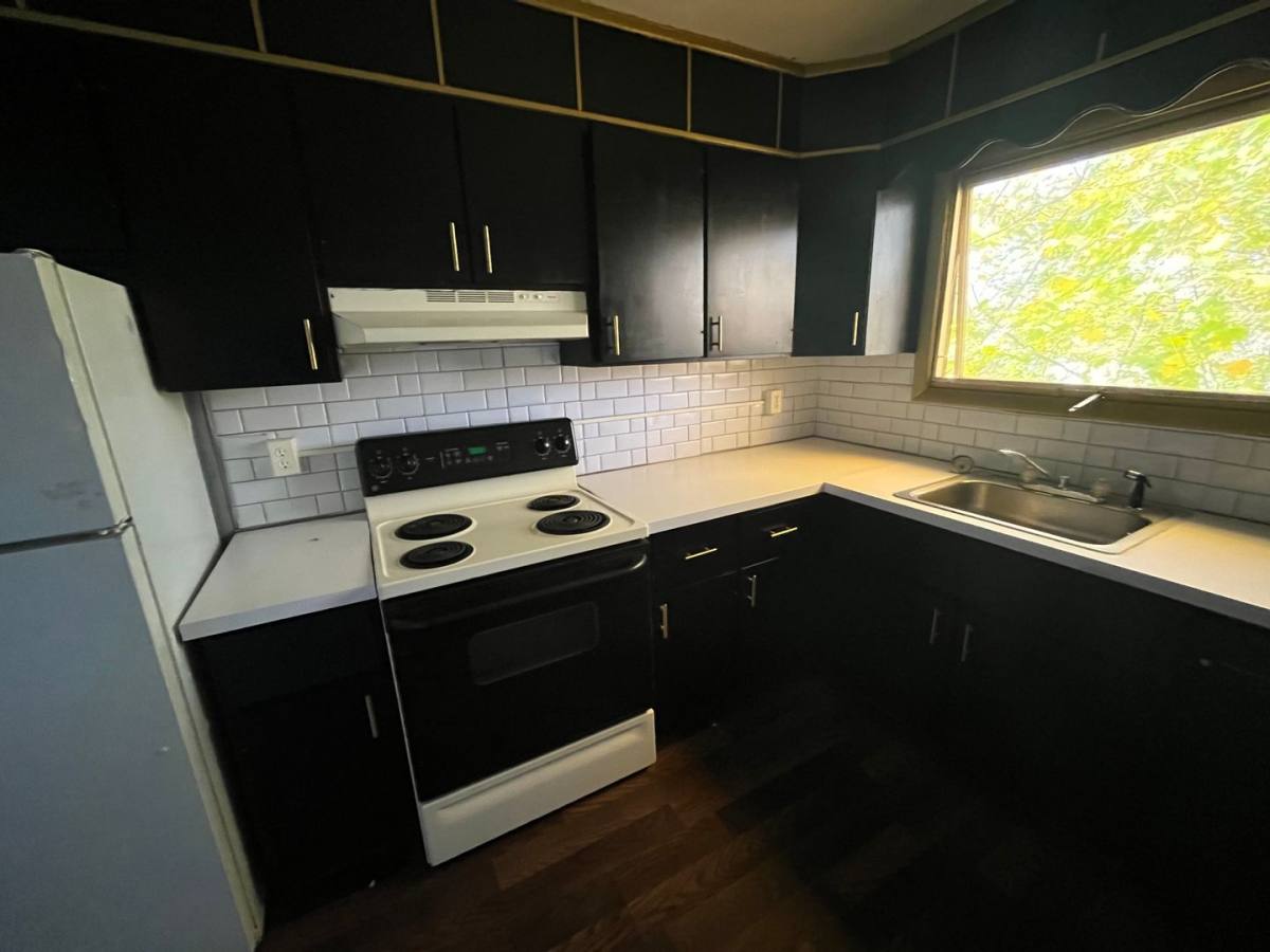 Apartment for rent at 1607 Sanderson Ave, Scranton, PA 18509