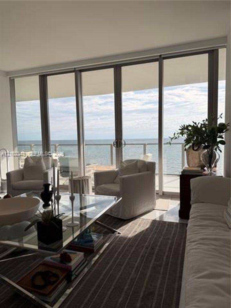 Apartment for rent at 350 Ocean Dr #704N, Key Biscayne, FL 33149