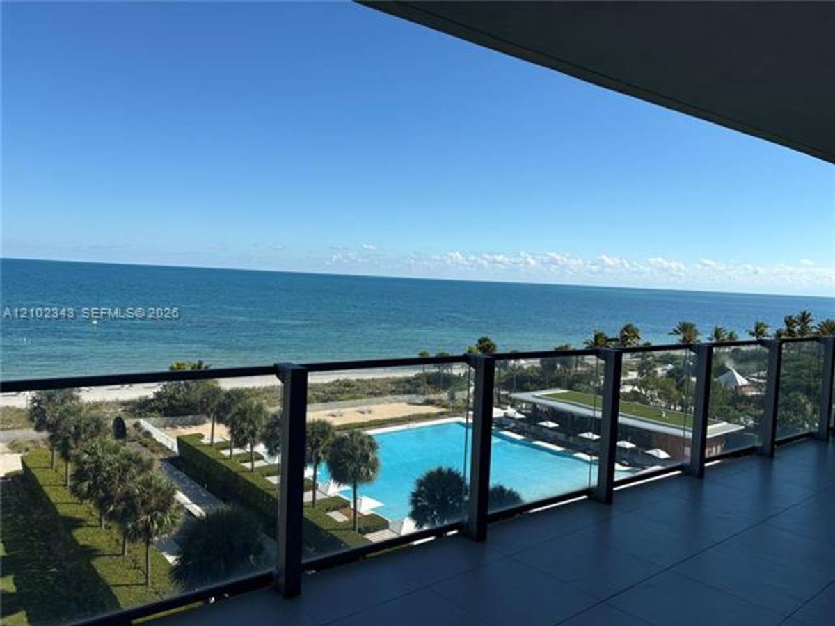 Apartment for rent at 350 Ocean Dr #704N, Key Biscayne, FL 33149