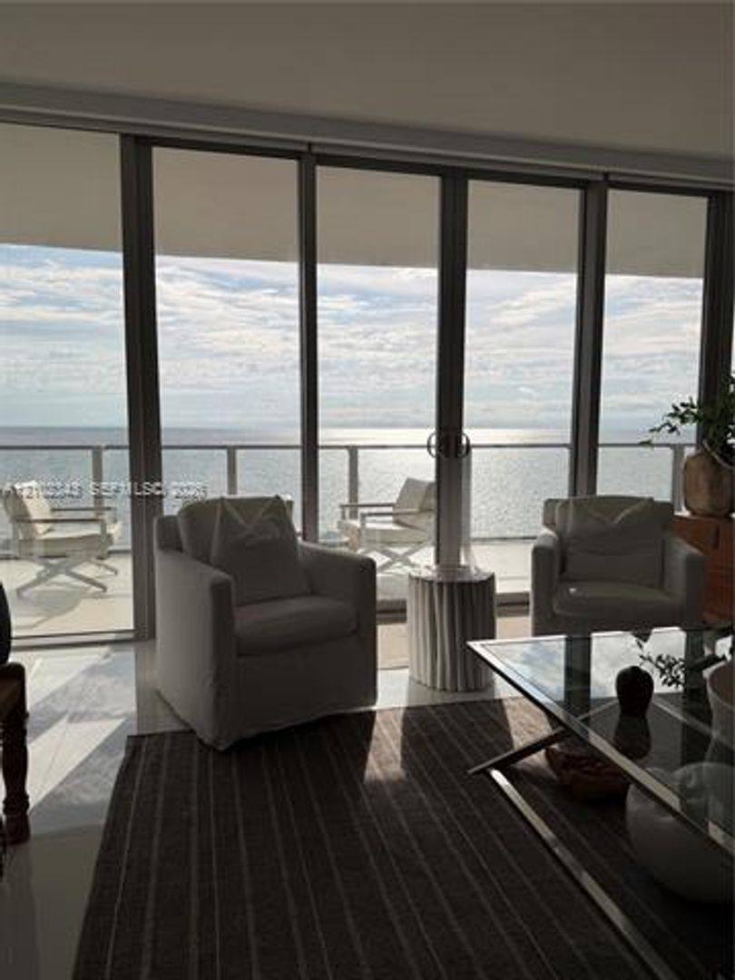 Apartment for rent at 350 Ocean Dr #704N, Key Biscayne, FL 33149