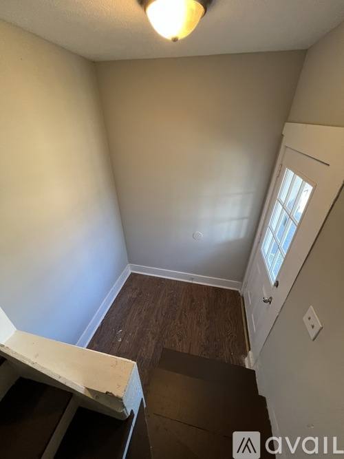 Apartment for rent at 419 E 13th Ave #4, Bowling Green, KY 42101