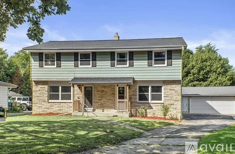 Townhouse for rent at 7850 W Van Beck Ave, Milwaukee, WI 53220