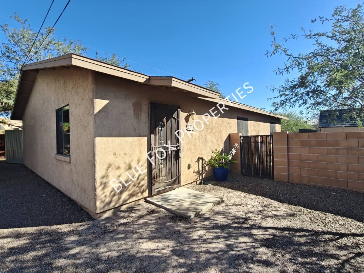 House for rent at 237 E Waverly St, Tucson, AZ 85705