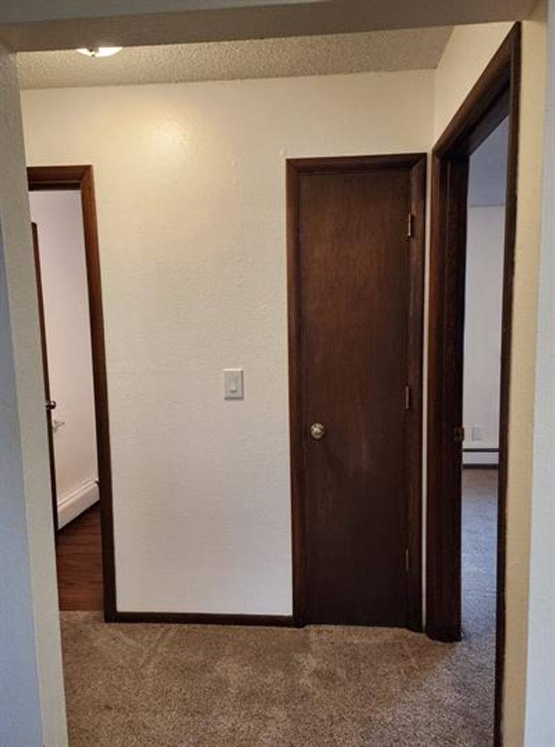 401 E 8th Ave, North Pole, AK 99705 - Apartment for Rent - Image 4
