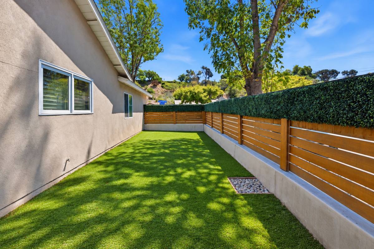 House for rent at 4854 Campanile Dr, San Diego, CA 92115