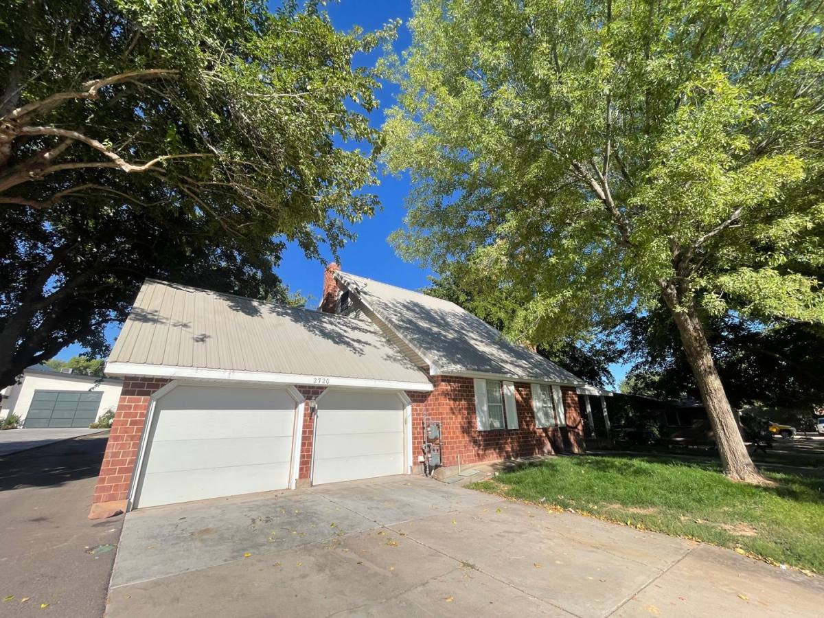 House for rent at 2720 Santa Clara Dr, Santa Clara, UT 84765