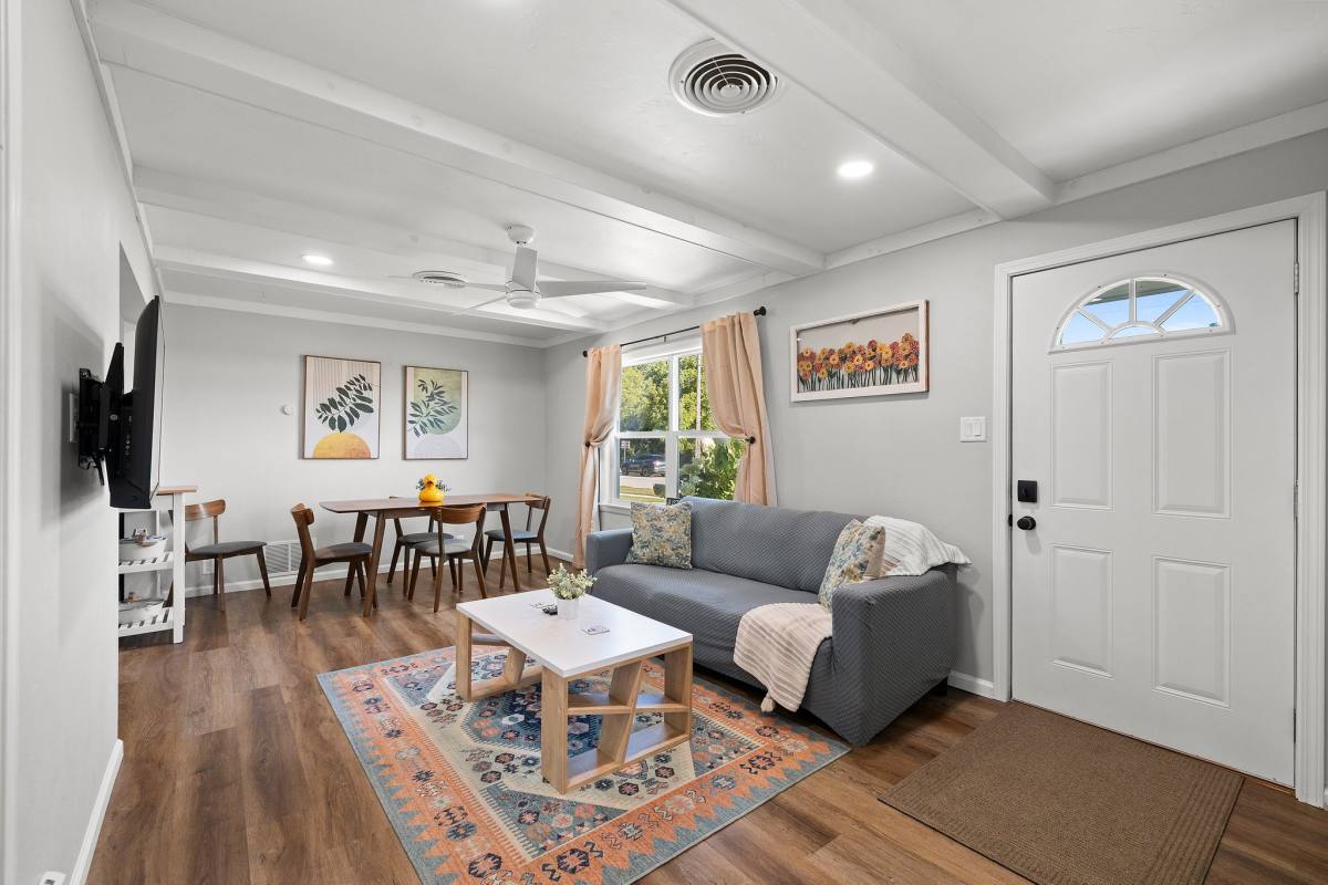 621 Cook St, De Pere, WI 54115 - House for Rent - Image 5