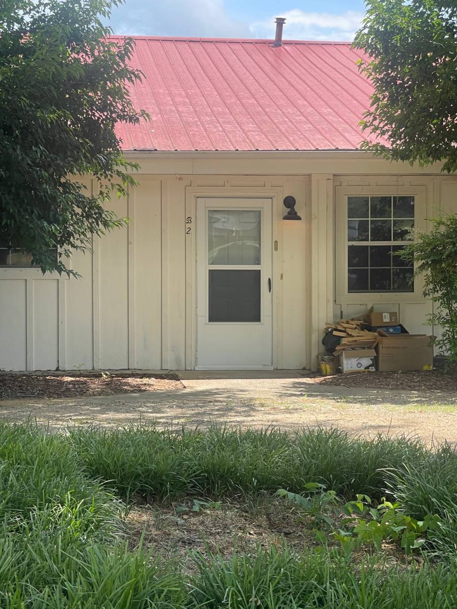 Apartment for rent at 2100 E Main St #B2, Rogersville, TN 37857