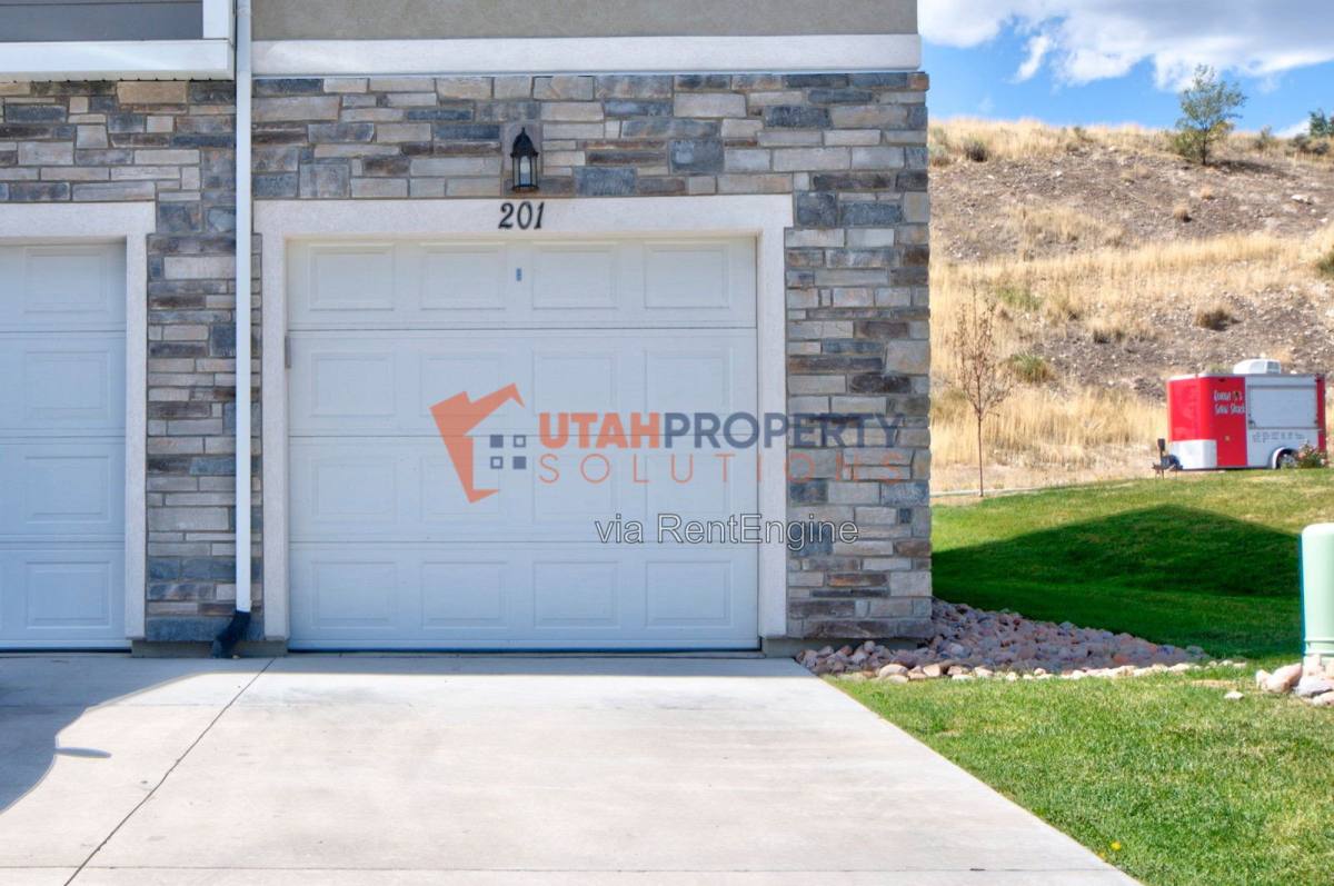 Apartment for rent at 1152 N W Rim Dr #201, Lehi, UT 84043