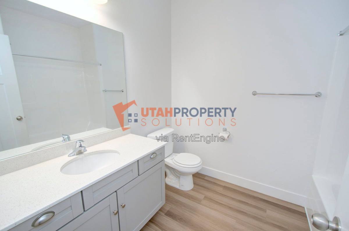 Apartment for rent at 1152 N W Rim Dr #201, Lehi, UT 84043