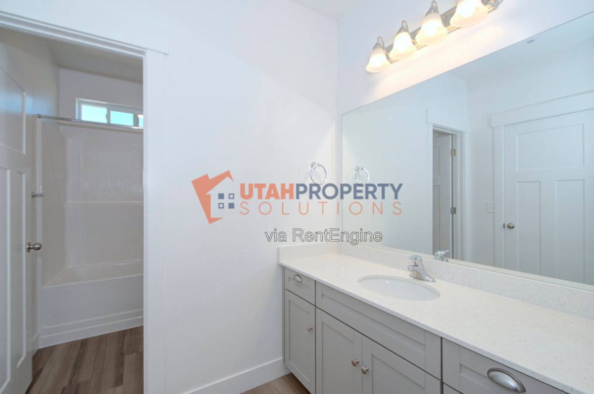 Apartment for rent at 1152 N W Rim Dr #201, Lehi, UT 84043