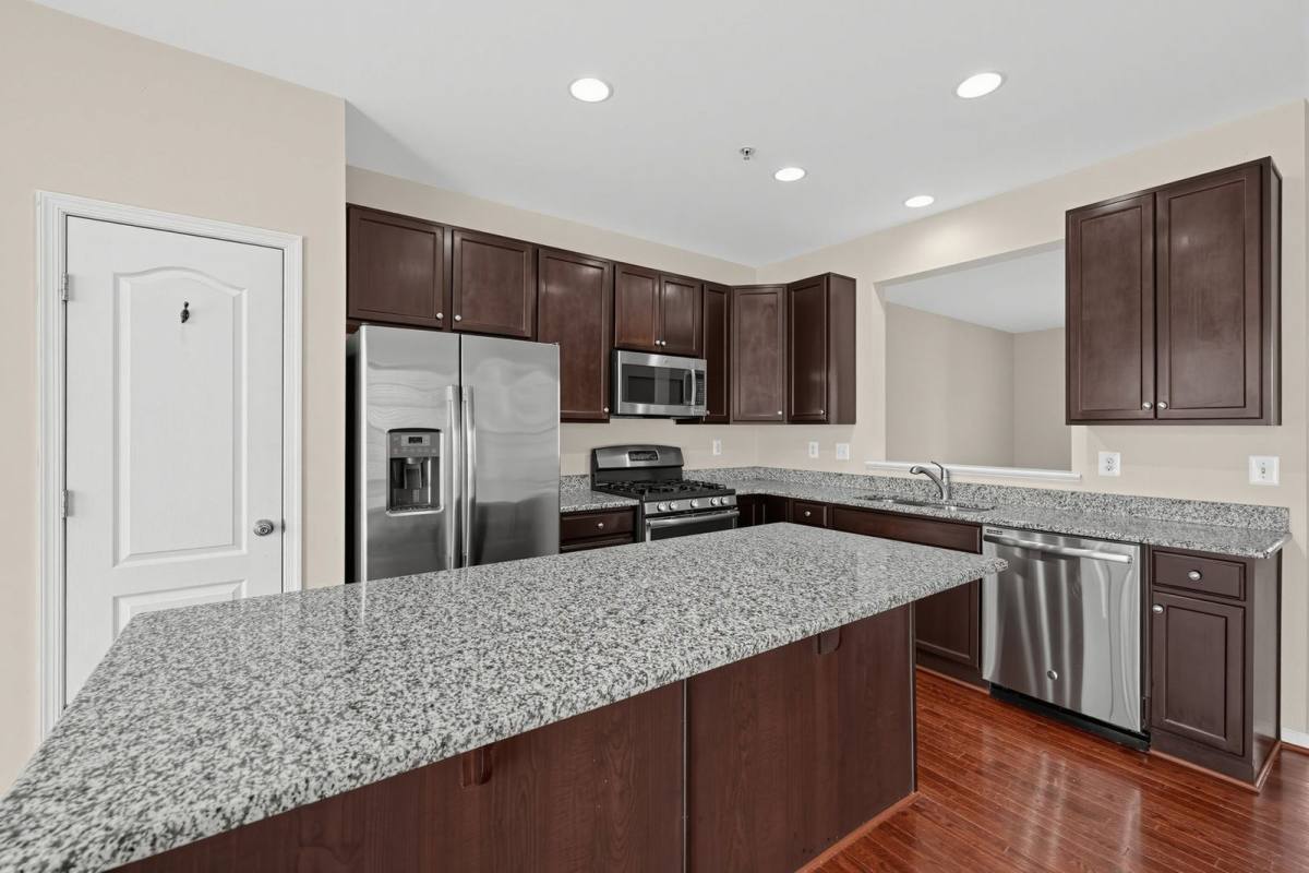 Apartment for rent at 3592 Fossilstone Place, Waldorf, MD 20601