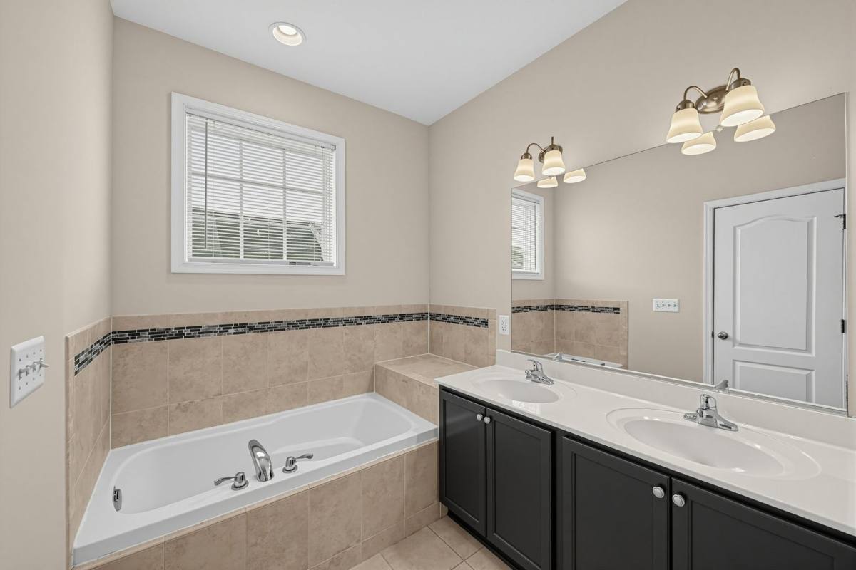 Apartment for rent at 3592 Fossilstone Place, Waldorf, MD 20601
