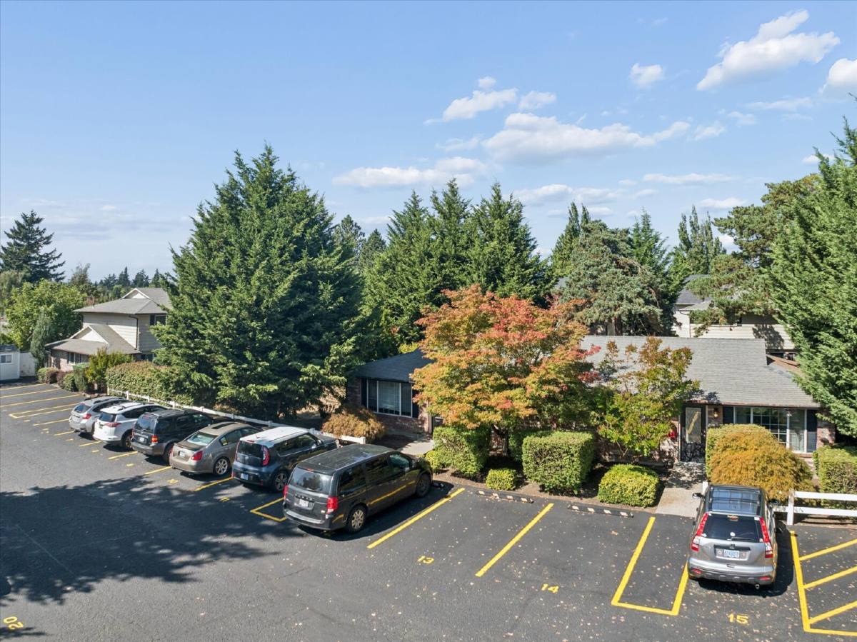 Townhouse for rent at 7835 SE Johnson Creek Blvd, Portland, OR 97206