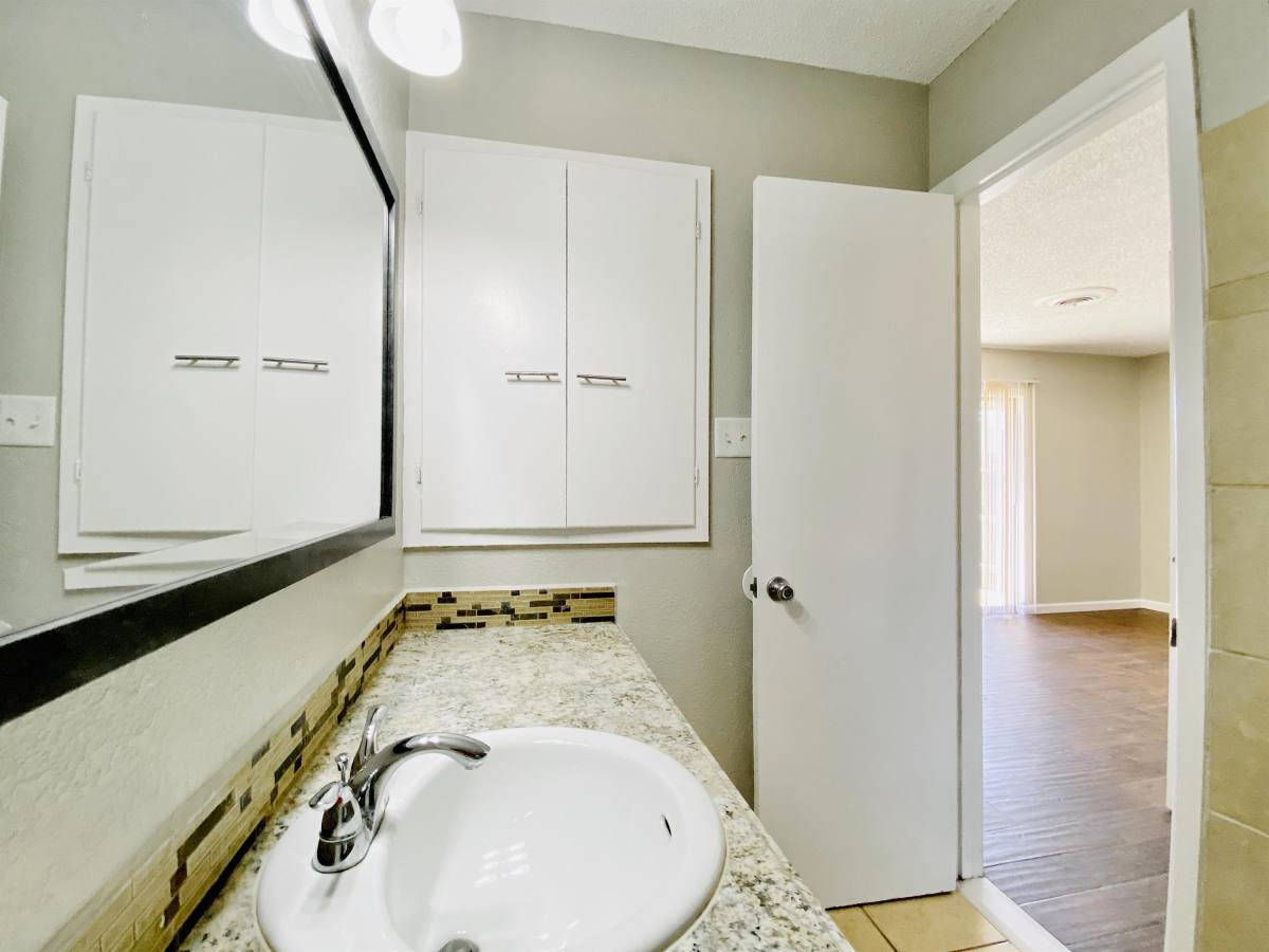 2320 E 21st St, Odessa, TX 79761 - Townhouse for Rent - Image 3