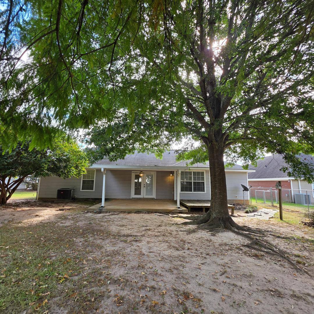 House for rent at 105 Indianola Court, Leesburg, GA 31763