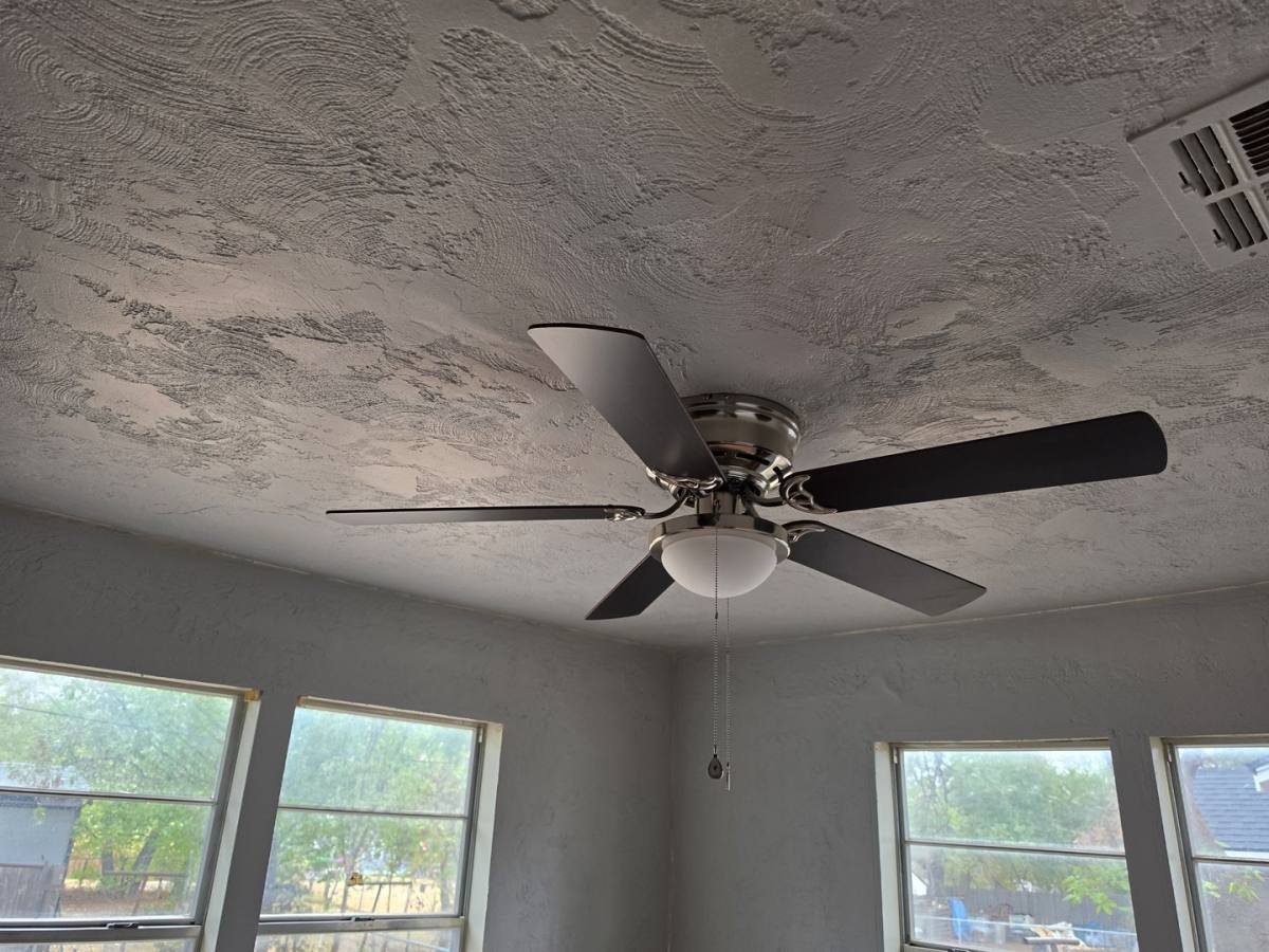 House for rent at 604 SW 26th St, Lawton, OK 73501
