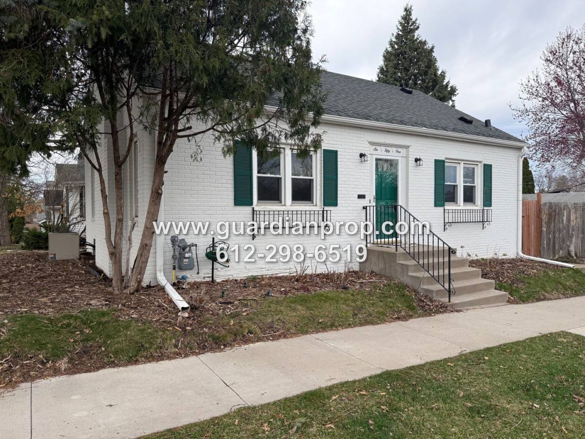 House for rent at 651 Syndicate St S, St. Paul, MN 55116