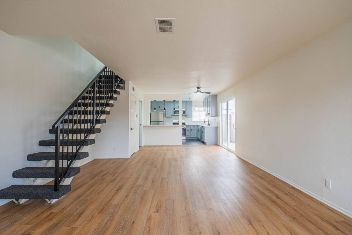 Apartment for rent at 4712 Del Amo Blvd, Torrance, CA 90503
