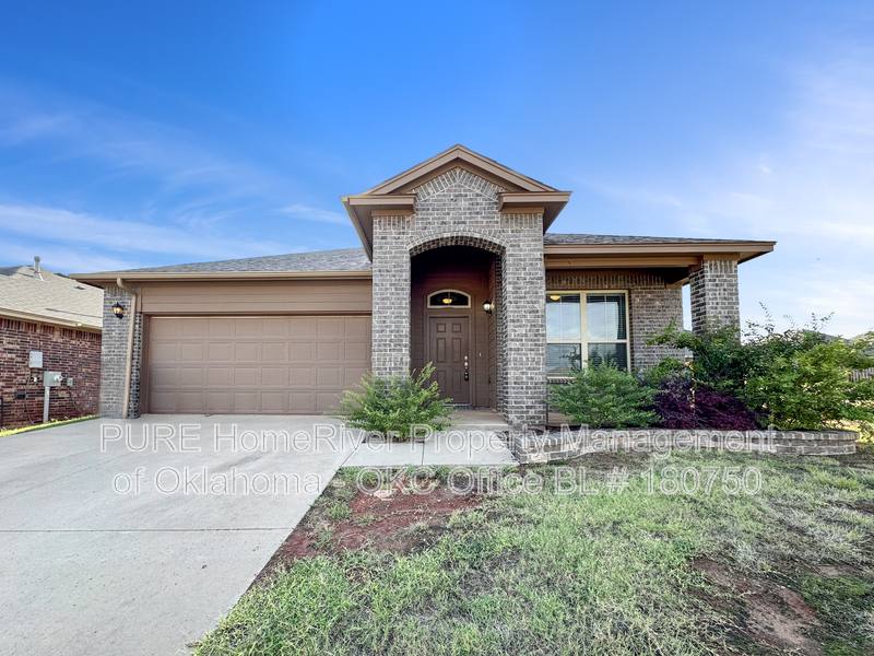House for rent at 13737 The Brook Blvd, Piedmont, OK 73078