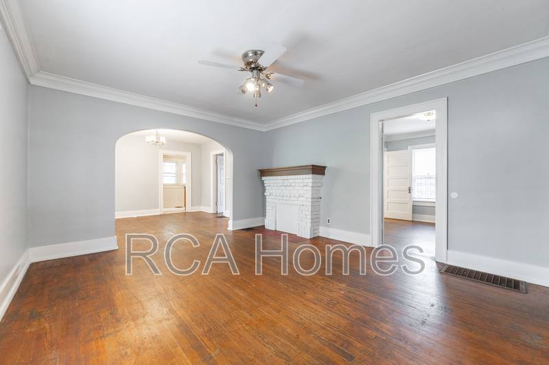 House for rent at 4025 S State Ave, Indianapolis, IN 46227