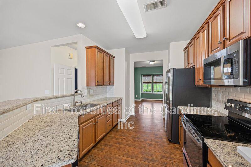 Townhouse for rent at 9736 Springholm Dr, Charlotte, NC 28278